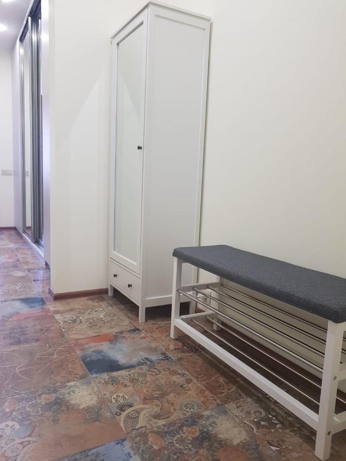Royal House Apartment Kiev Bagian luar foto