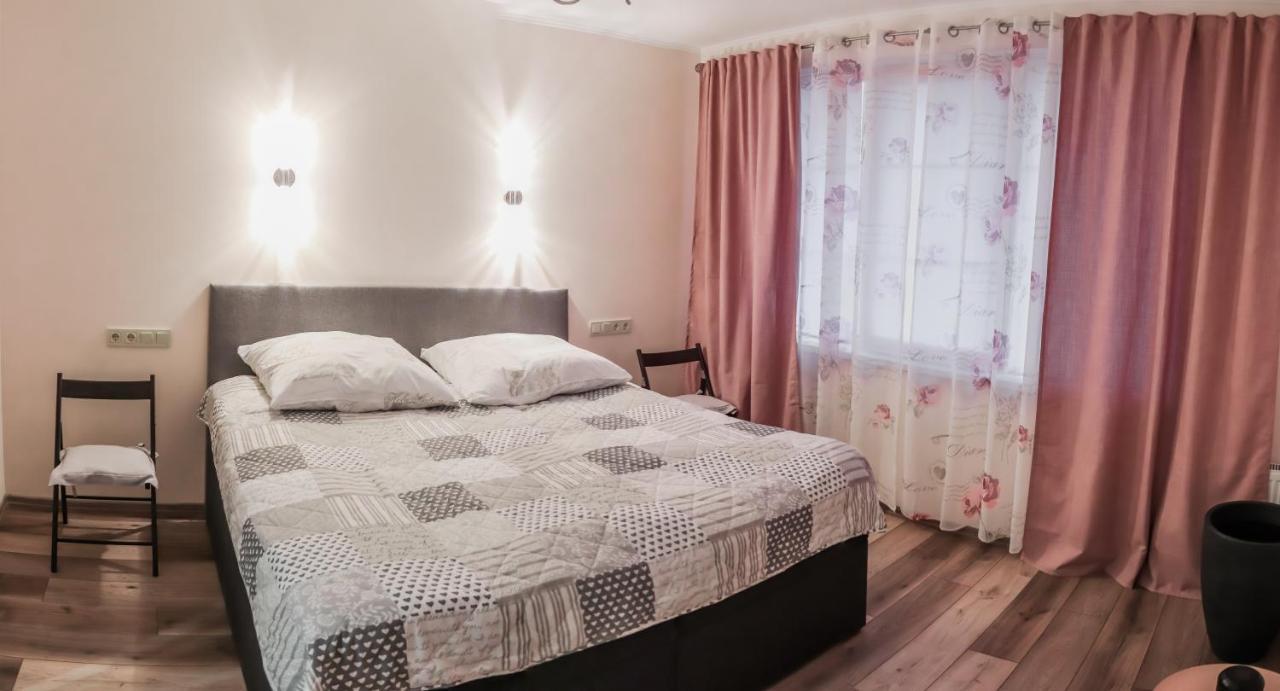 Royal House Apartment Kiev Bagian luar foto